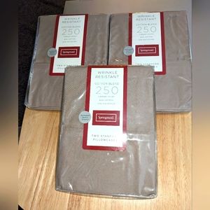 SALE‼️ PILLOWCASES (Standard)